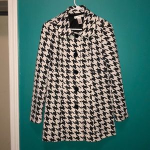 Black and white houndstooth jacket🖤